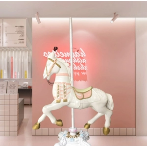 Beautiful Christmas Sculpture Art Resin Crafts Large Carousel for Wedding Party Decoration